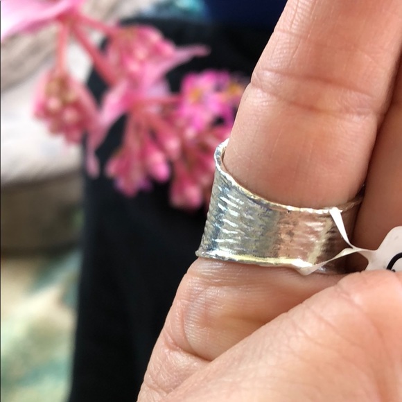 🌸Roman Glass Ring🌸 - Picture 6 of 8